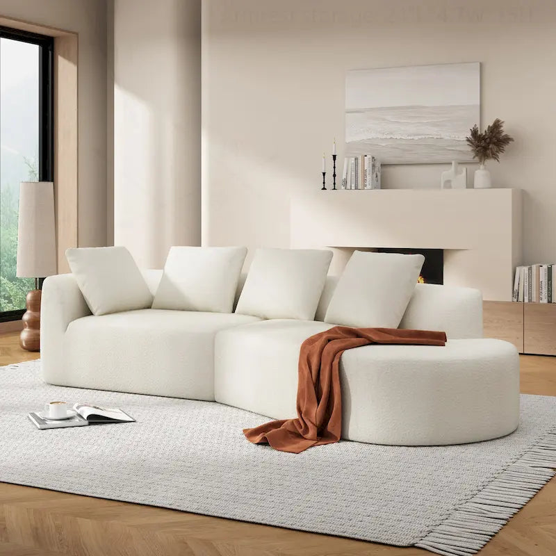 Divano componibile moderno e curvo con rivestimento di alta qualità e sedute spaziose