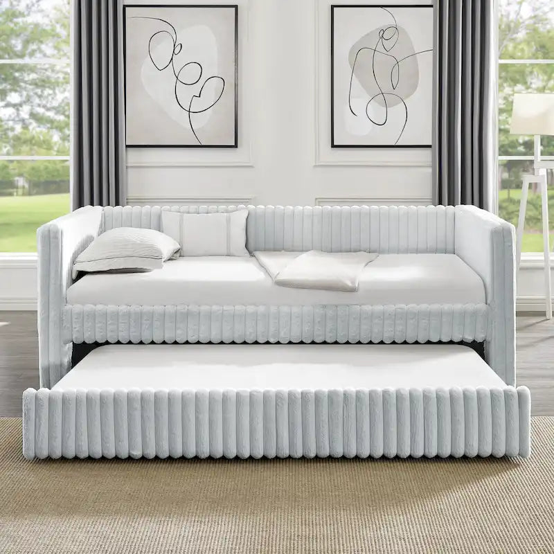 Divano Letto di Lusso con Cuscini Morbidi - Il Massimo Comfort per la Tua Casa