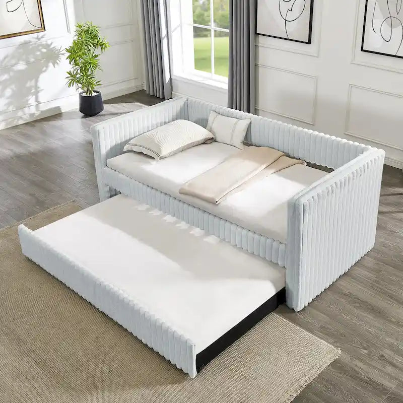 Divano Letto di Lusso con Cuscini Morbidi - Il Massimo Comfort per la Tua Casa