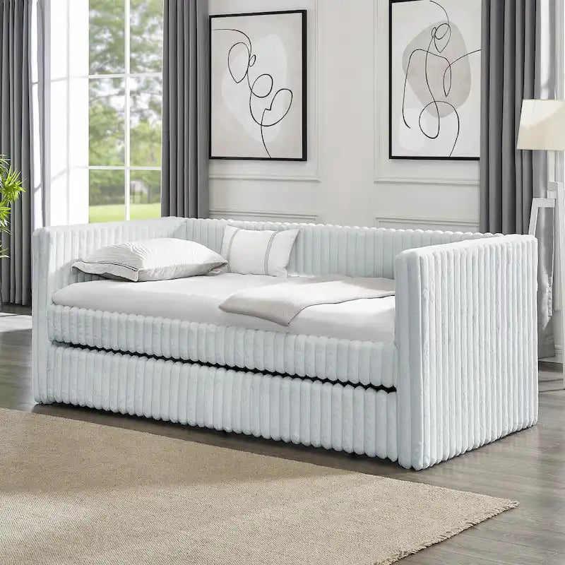 Divano Letto di Lusso con Cuscini Morbidi - Il Massimo Comfort per la Tua Casa