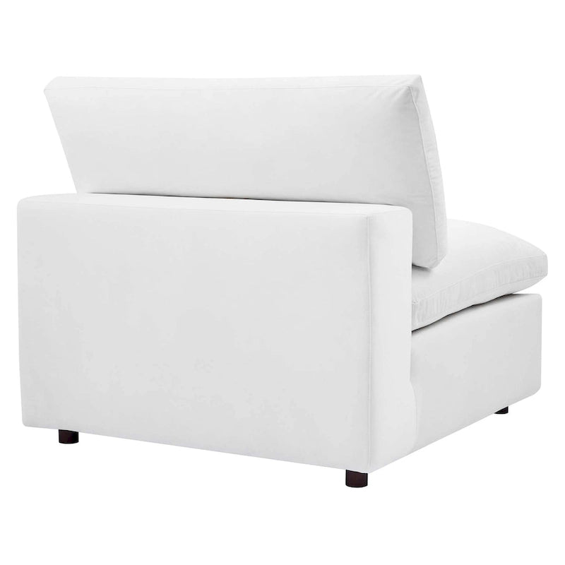 Commix überfülltes 4-Sitzer-Sofa aus Performance-Samt mit Daunenfüllung