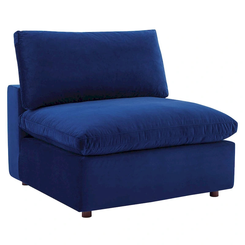 Commix überfülltes 4-Sitzer-Sofa aus Performance-Samt mit Daunenfüllung