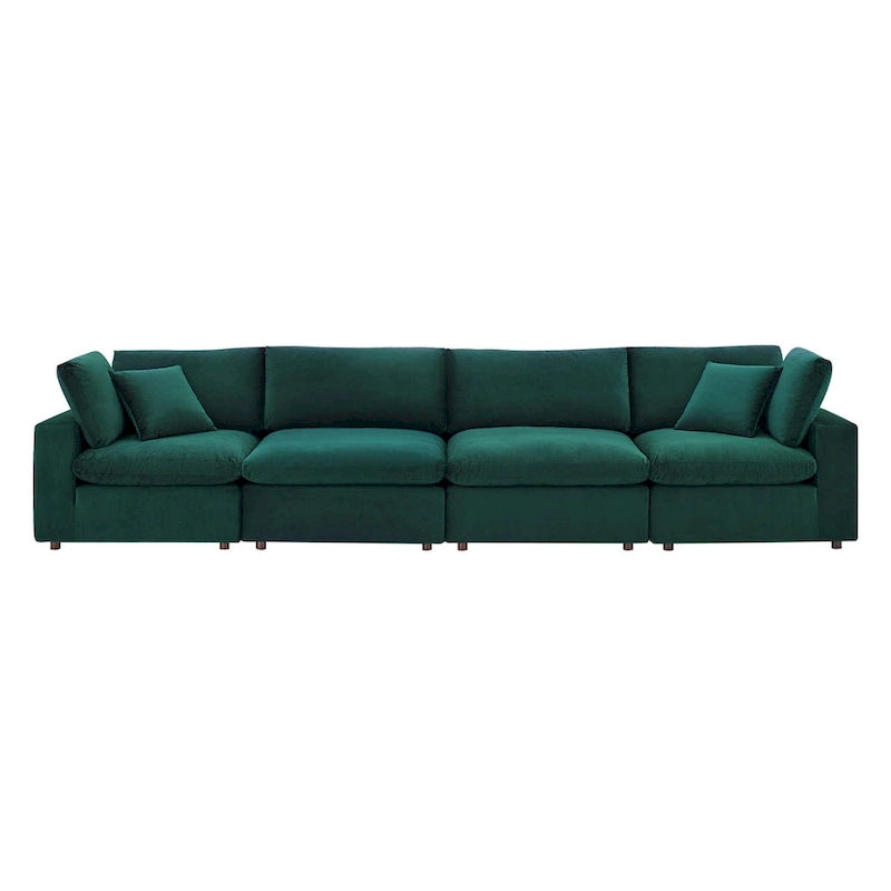Commix überfülltes 4-Sitzer-Sofa aus Performance-Samt mit Daunenfüllung