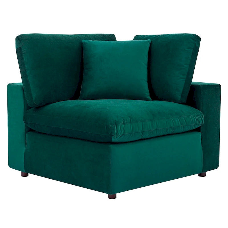 Commix überfülltes 4-Sitzer-Sofa aus Performance-Samt mit Daunenfüllung
