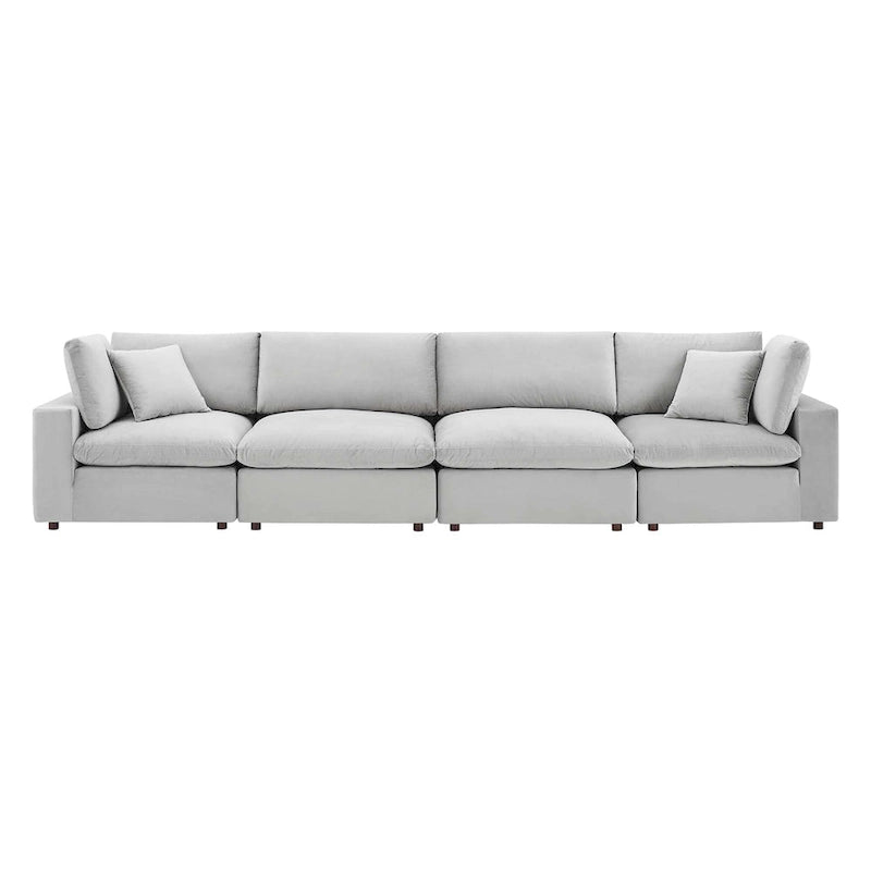 Commix überfülltes 4-Sitzer-Sofa aus Performance-Samt mit Daunenfüllung