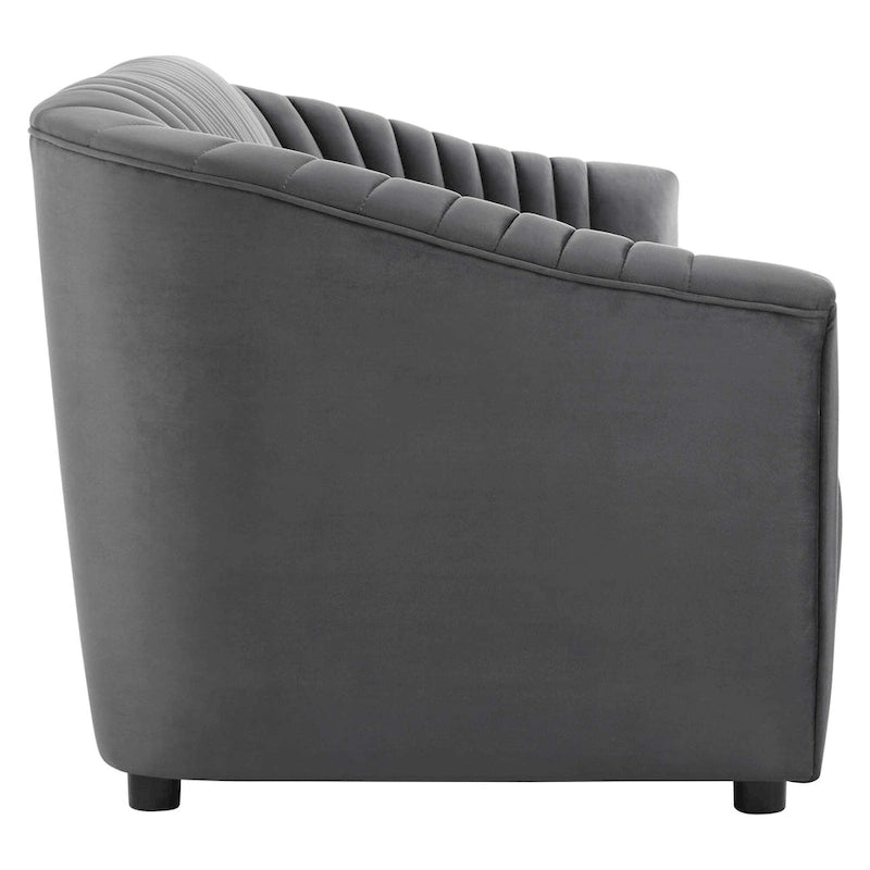 Divano con Canali Trapuntati in Velluto Performance Announce