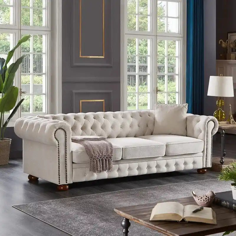 Divano Chesterfield in Tessuto di Lino