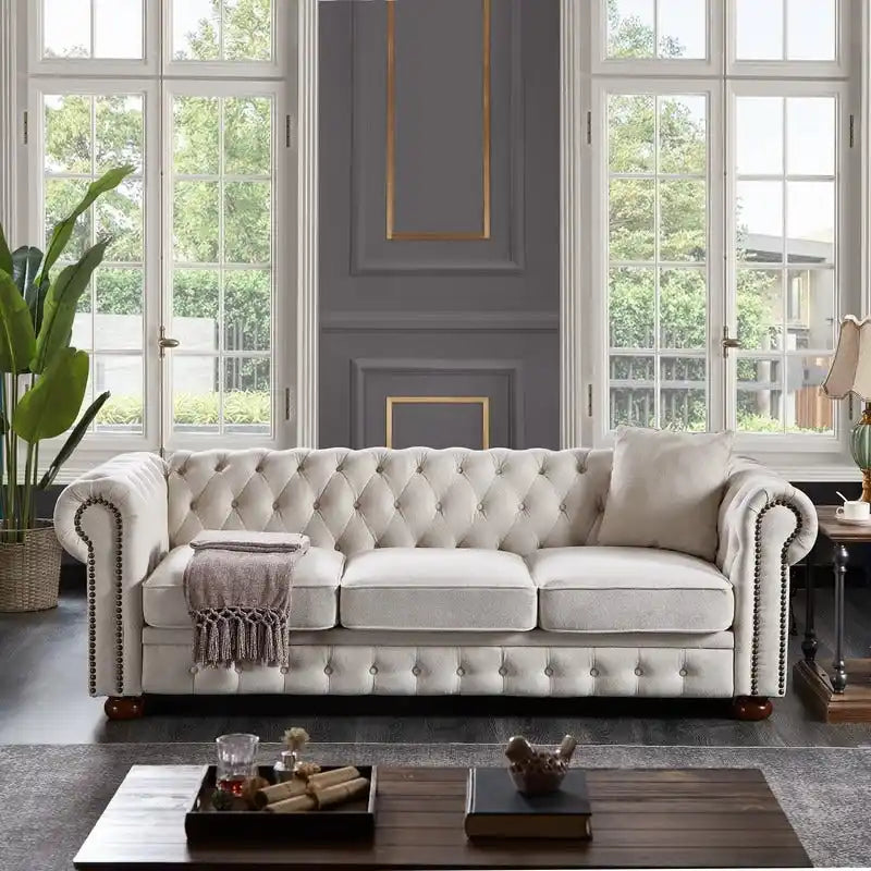 Divano Chesterfield in Tessuto di Lino
