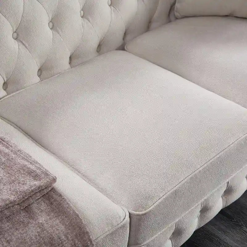 Divano Chesterfield in Tessuto di Lino