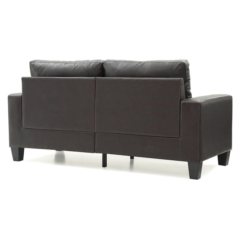 Divano lineare Newbury in similpelle con braccioli svasati - 32L x 71W x 36H