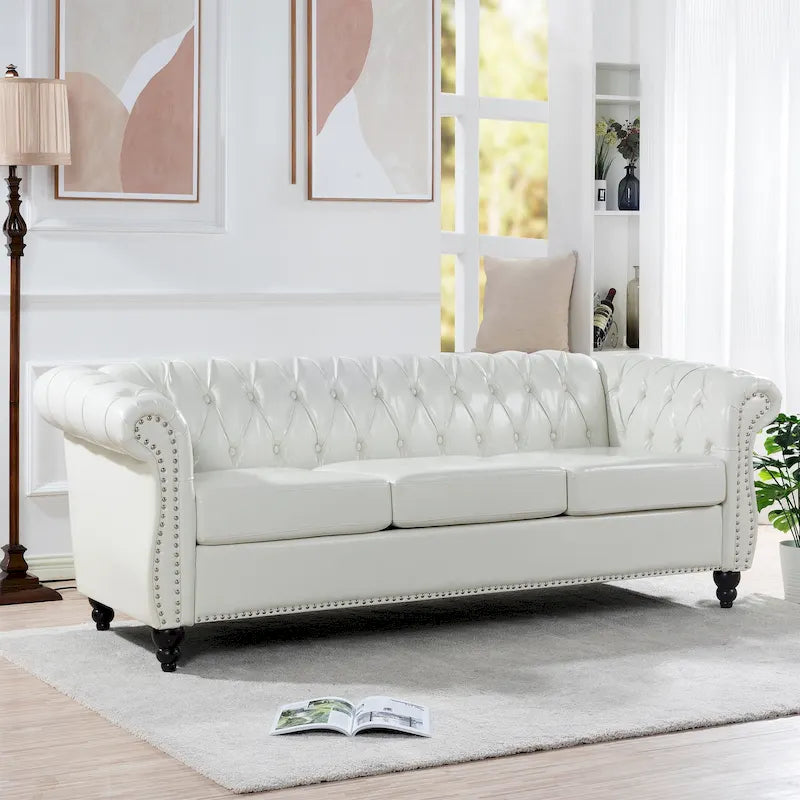 Триместен диван Chesterfield 84.65 със заоблени подлакътници