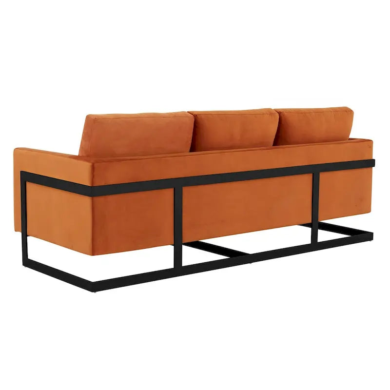 Leisuremod Lincoln Divano a 3 posti imbottito in velluto con base in acciaio inossidabile nero