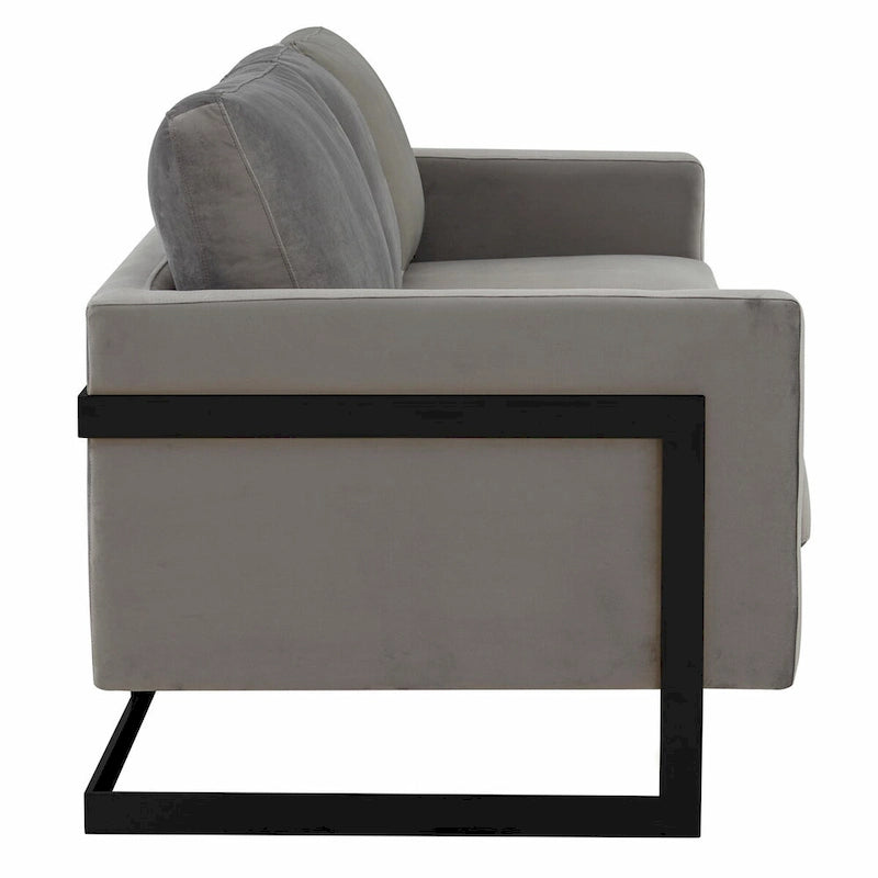 Leisuremod Lincoln Divano a 3 posti imbottito in velluto con base in acciaio inossidabile nero